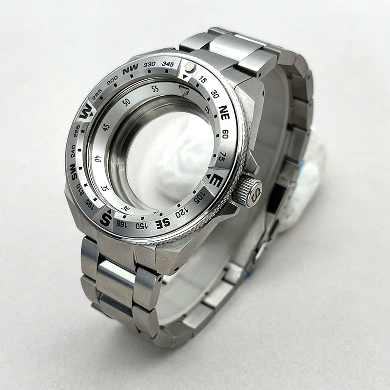 Srebrne 45 mm etui na zegarki  – Citizen Watch Tsuyosa recenzja i cena